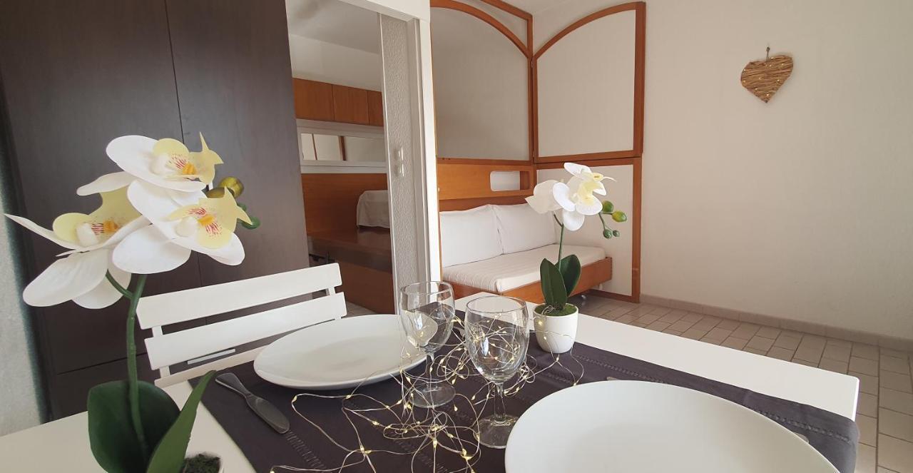 L'Etoile Sous Les Pins - La Loge Apartment อิแยร์ ภายนอก รูปภาพ