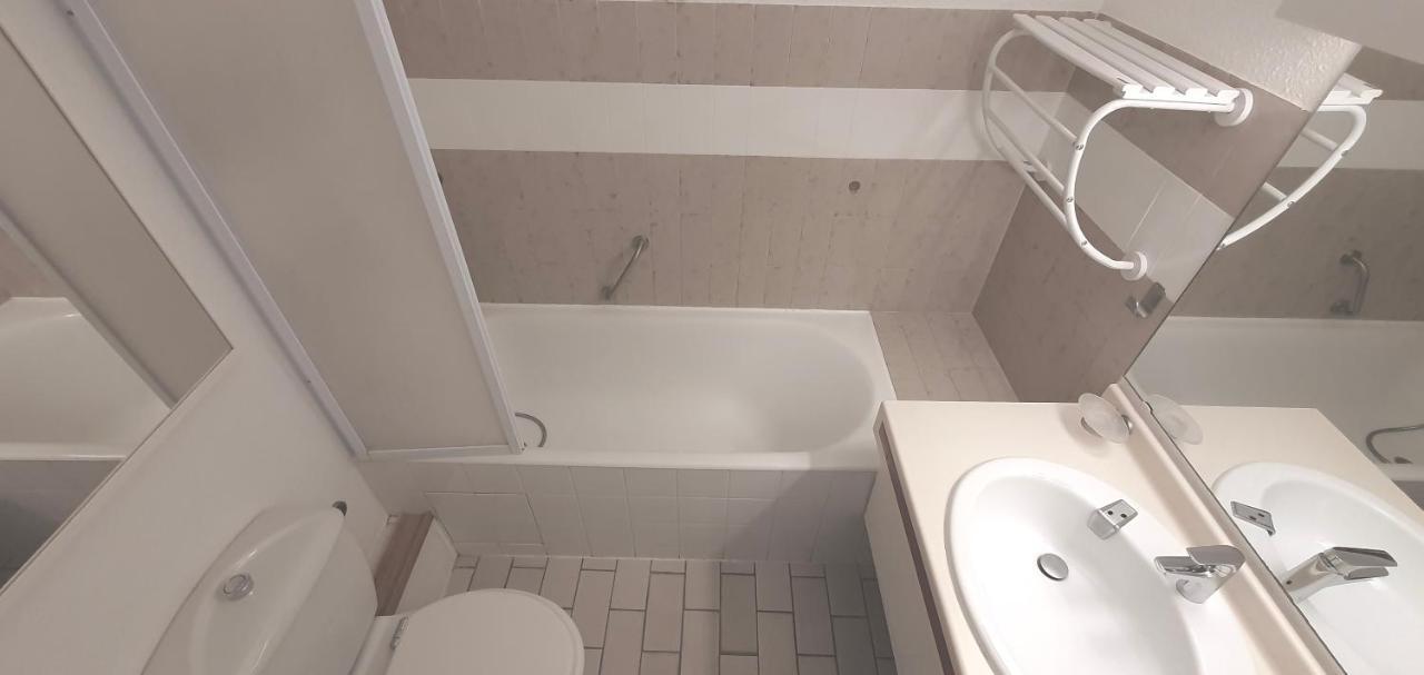L'Etoile Sous Les Pins - La Loge Apartment อิแยร์ ภายนอก รูปภาพ